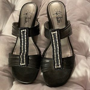 Life stride open toe wedge with beads